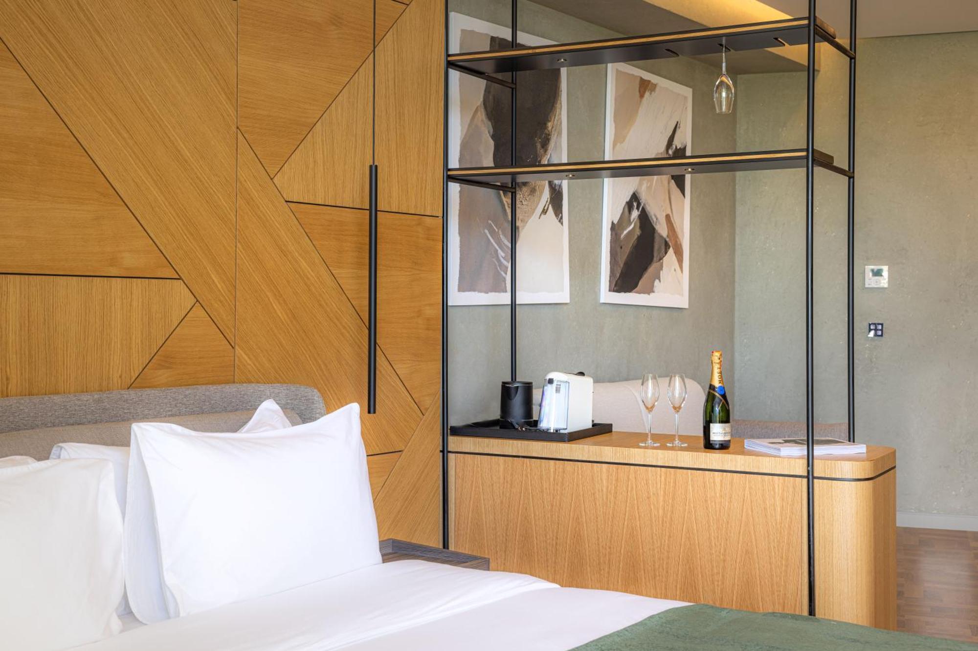 La Brisa Boutique Hotel Dhermi Bagian luar foto